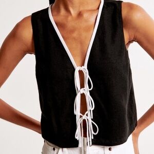 Abercrombie black linen top